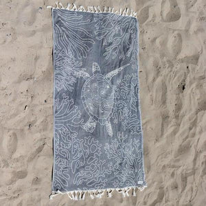 Black Sea Turtle Reef Towel