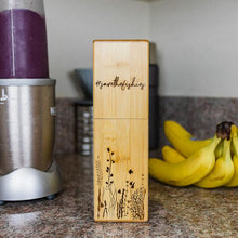 Load image into Gallery viewer, Bamboo Straw Holder with 20 Marine Inspired Straws
